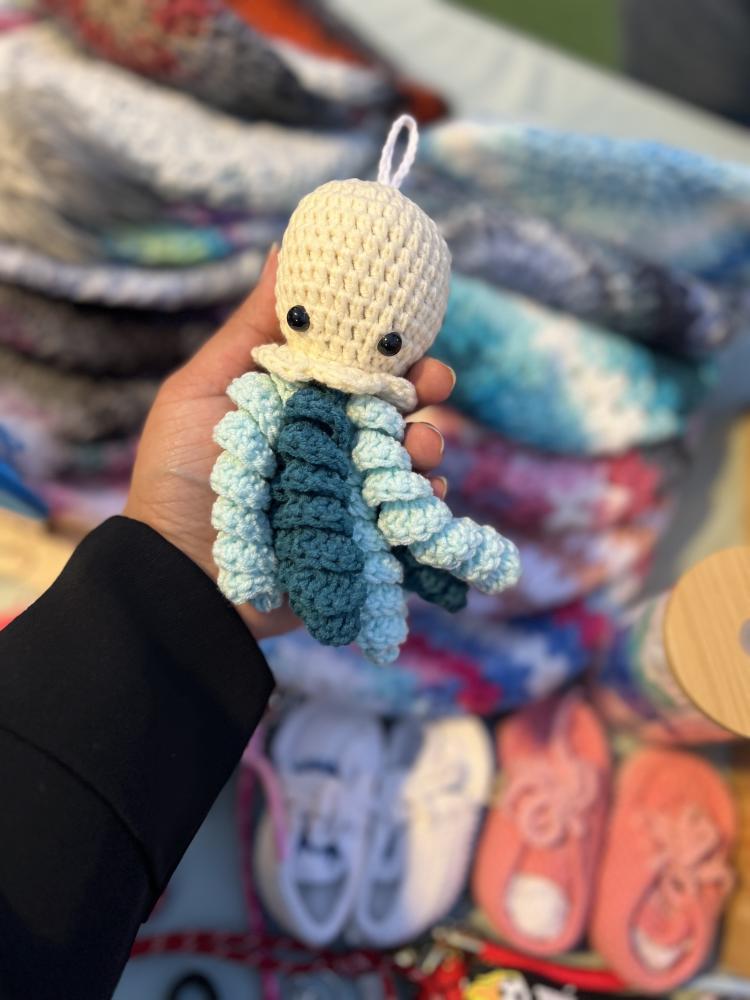 Octopus with eight legs