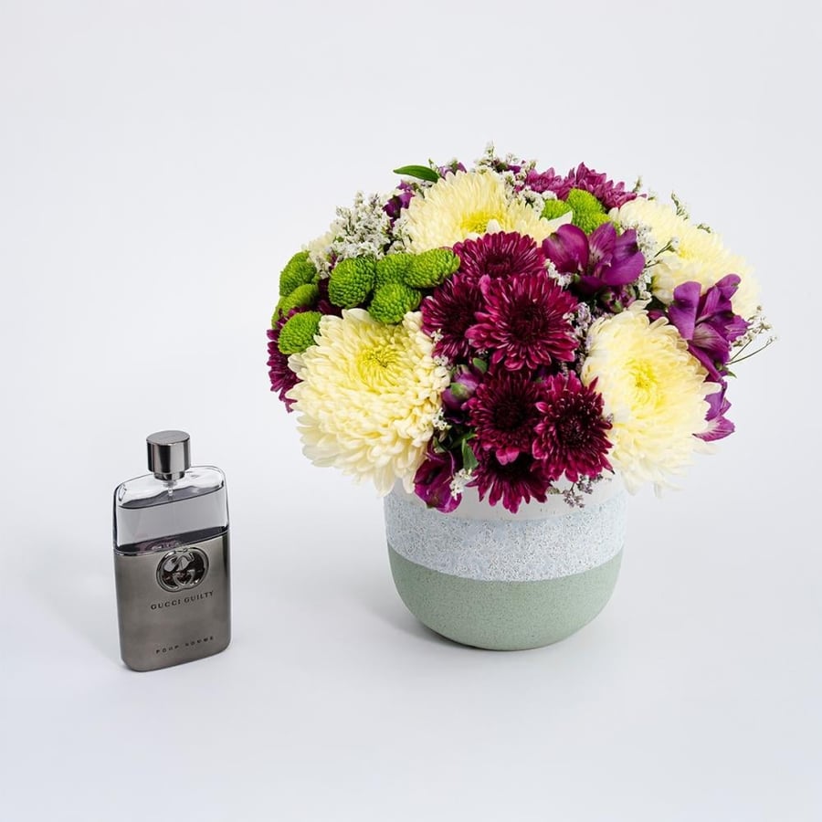 فازة ديلايت مع عطر قوتشي قيلتي الرجالي