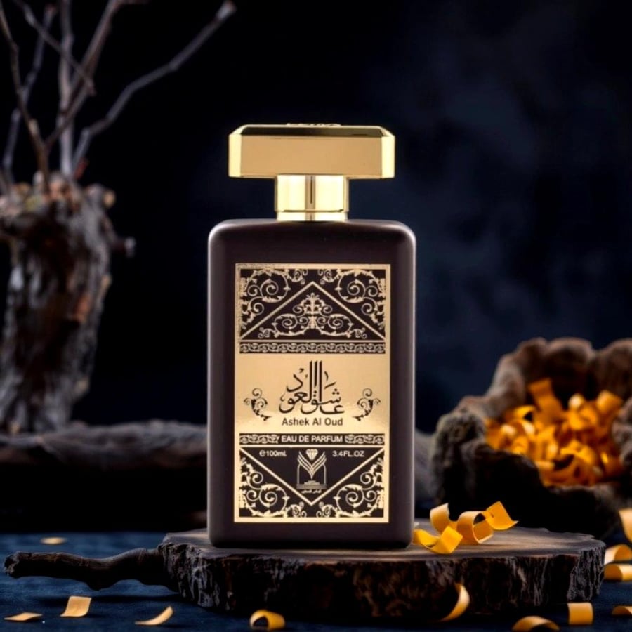 مكونات عطر عاشق العود زعفران وعود كمبودي وورد تركي
