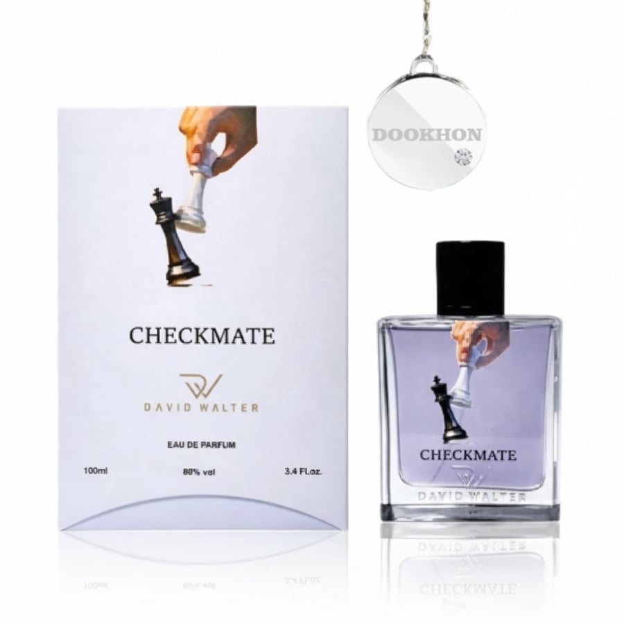 عطر تشيك ميت ديفيد والتر 100 مل بجانب العلبة الفاخرة ذات التصميم الراق
