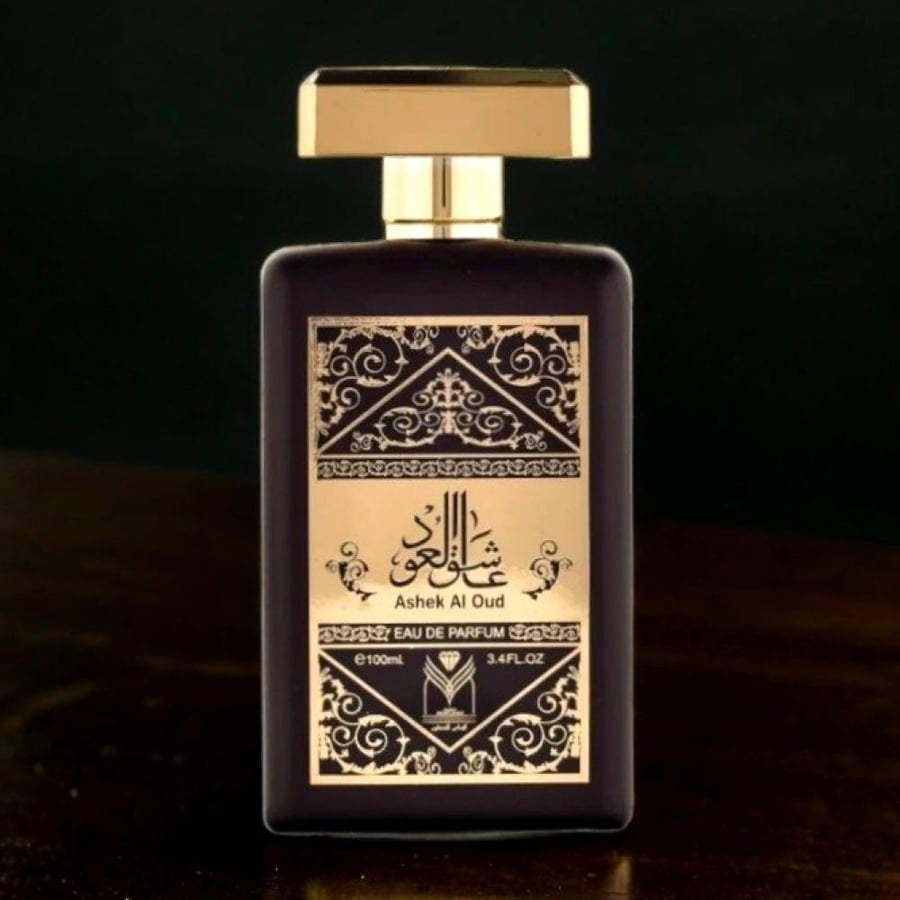 تصميم زجاجة عطر عاشق العود الذهبية الفاخرة