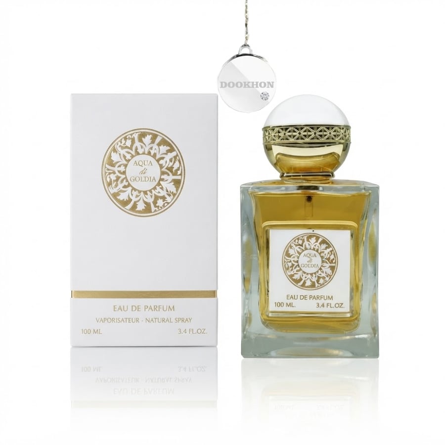 عطر اكوا دي غولديا بجانب علبته البيضاء المزخرفة