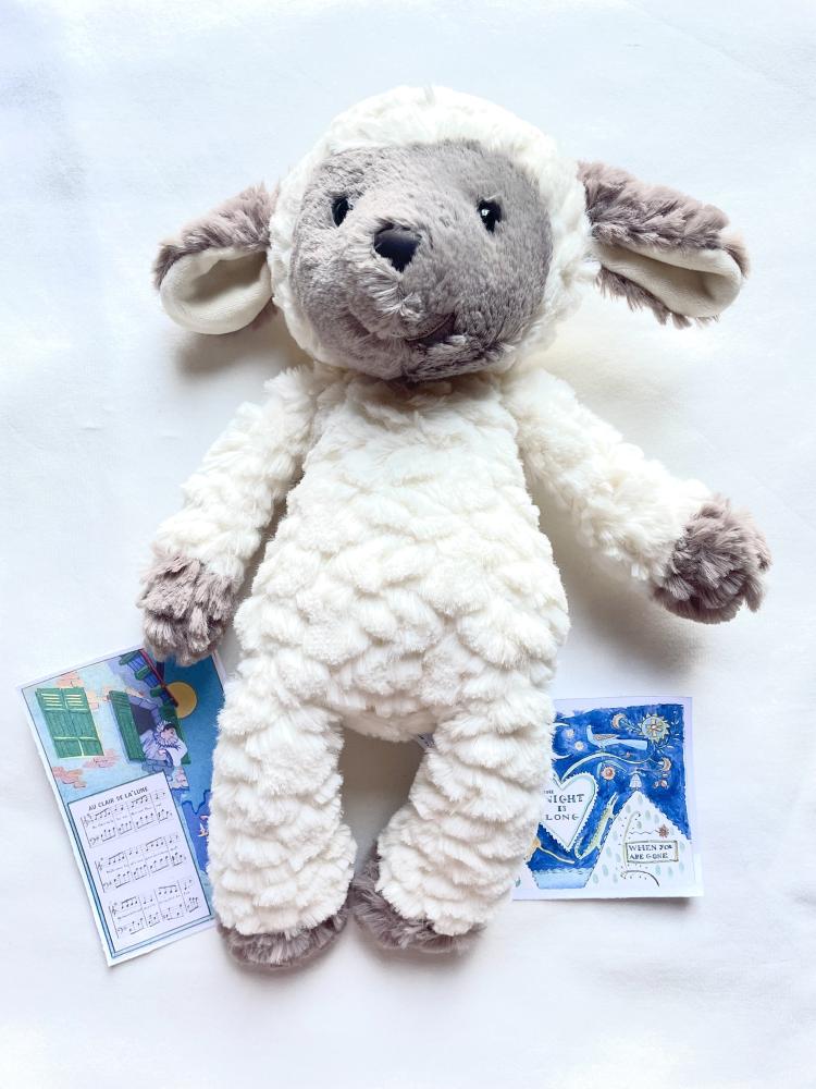Sheep plushie