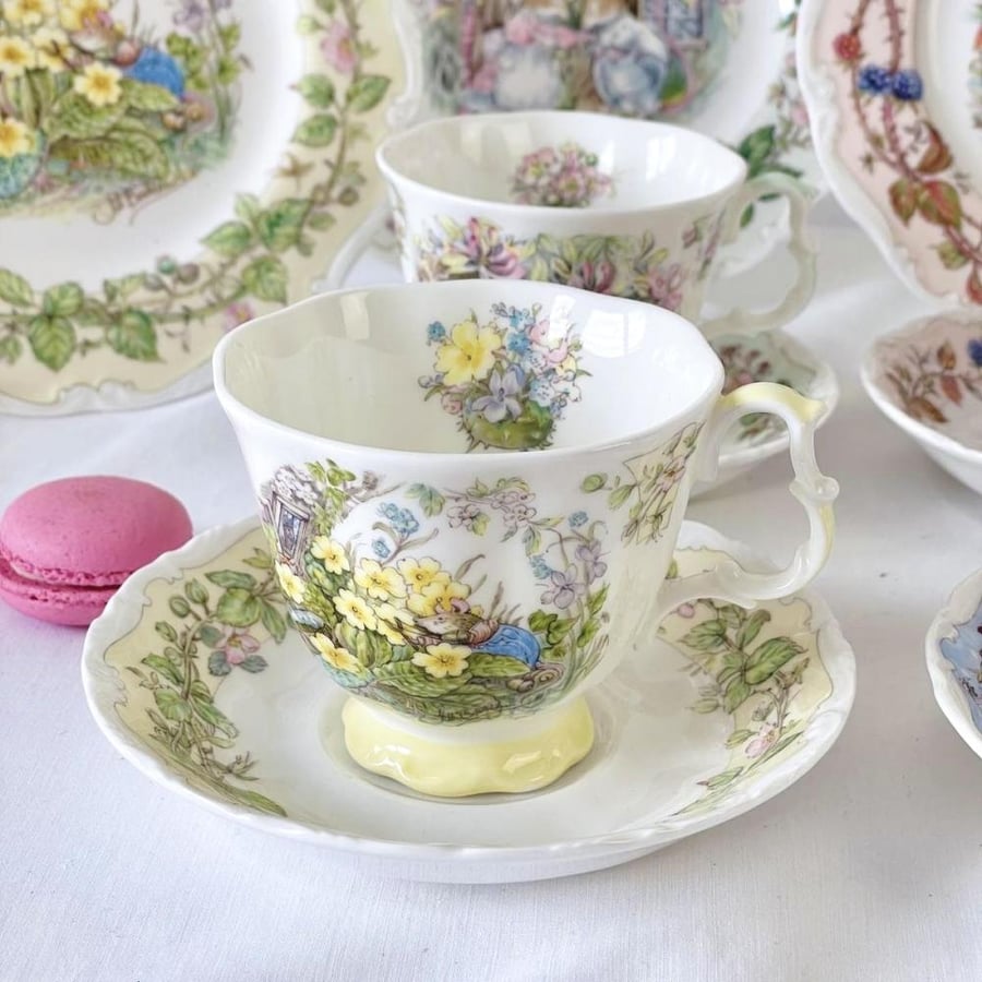 Brambly Hedge cup set spring edition