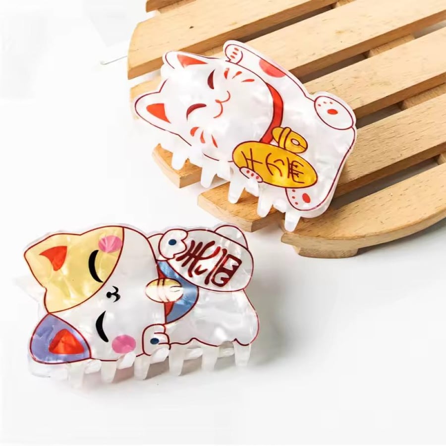 Japanese cat clip