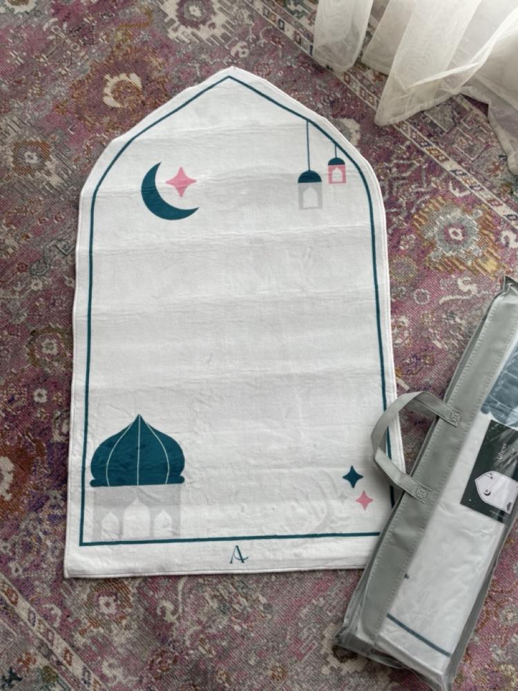 سجادة و جلال صلاة