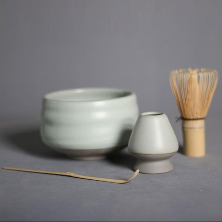 Traditional matcha preparation tools set