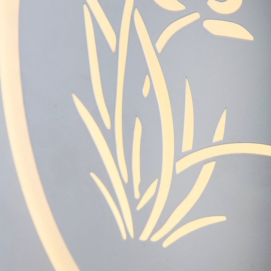 Interior modern circular appliqué with aesthetic inscription