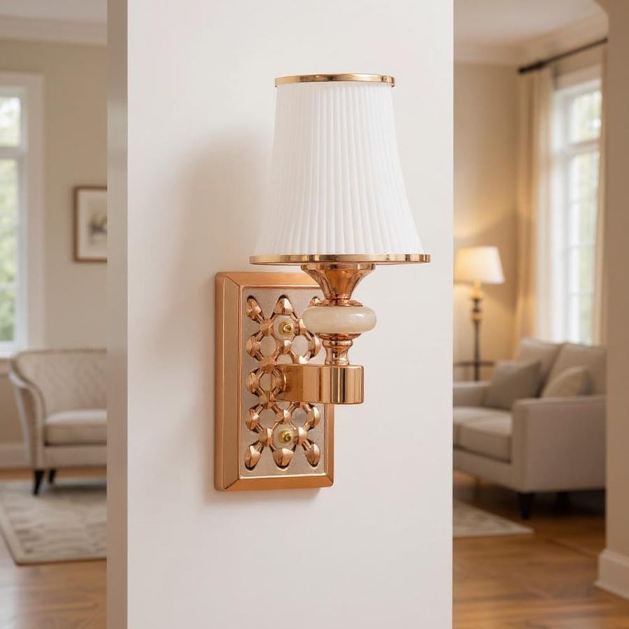 A classic, elegant wall lamp, in the shape of a lampshade