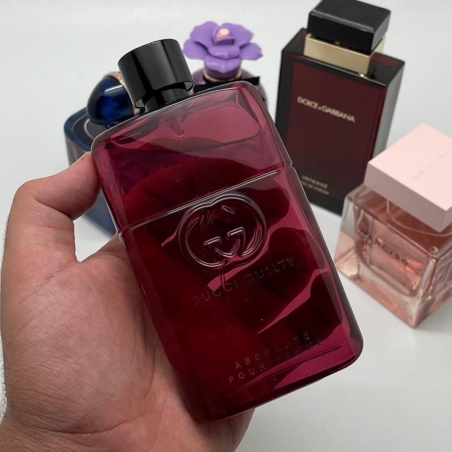 عطر قوتشي جيلتي ابسولت من قوتشي للنساء او دي بارفيوم 90 مل