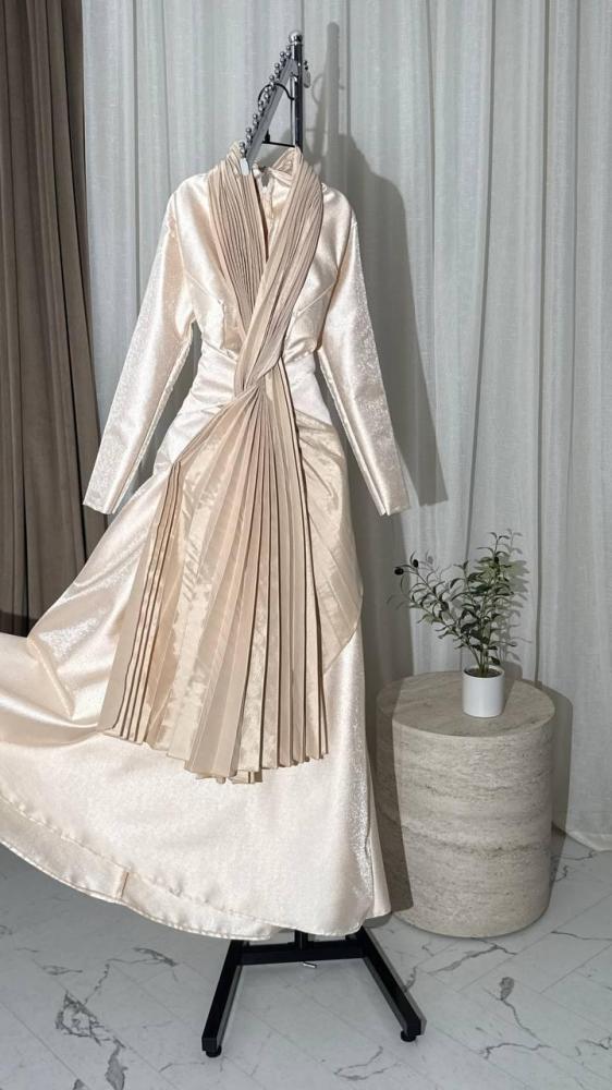 2922