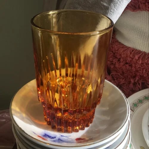 كوب فنتج 190 مل صناعة إندونيسية بلون عنبر