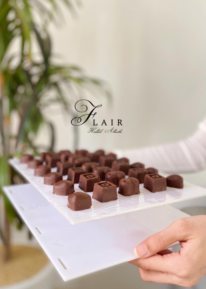 صحن تقديم بعبارة