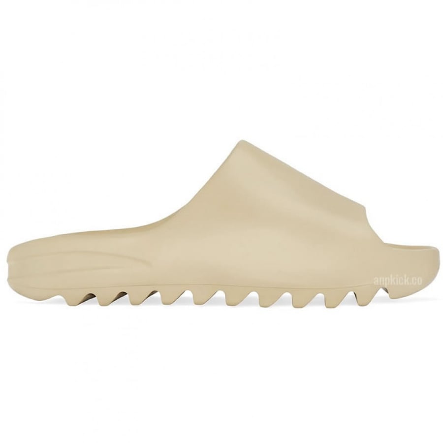 Adidas Yeezy Slides Desert Snad