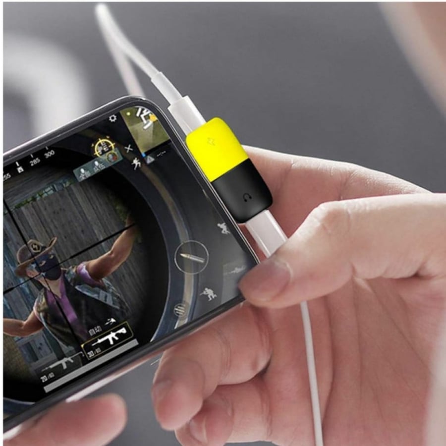 محول موزع | مقسم ايفون الى سماعة و شاحن اصفر/اسود Lightning Splitter 2 in 1