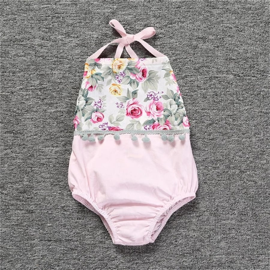 A light summer piece in light pink color
