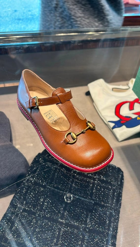 GUCCI