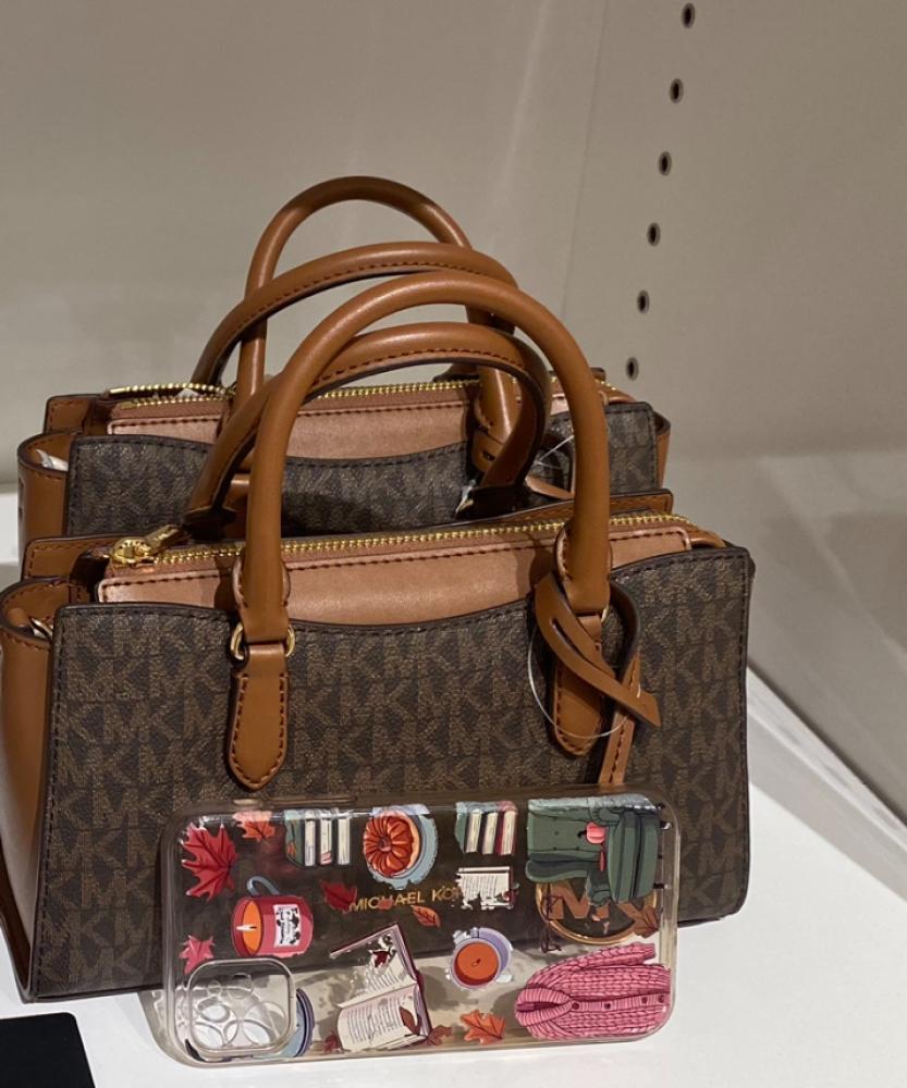 b. ar mk satchel
