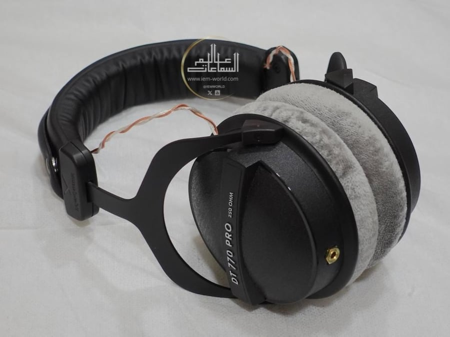 التعديل ( الفضي ) على سماعات Beyerdynamic - وهو 3.5mmMod + تغيير الكيابل الداخلية بالكامل