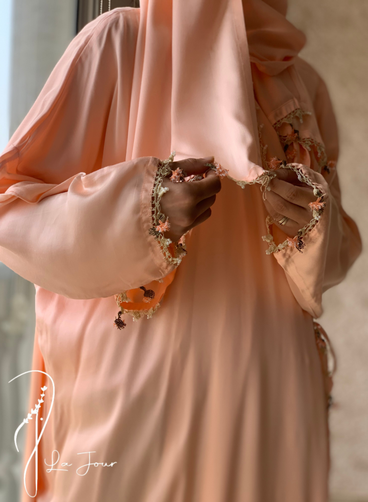 شرشف صلاة اويا ورد خربزي لف طرحة متصلة