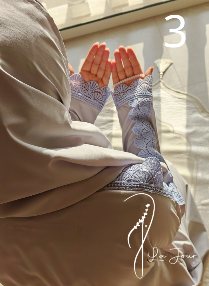 شرشف صلاة لف جبير متوفر عدة ألوان