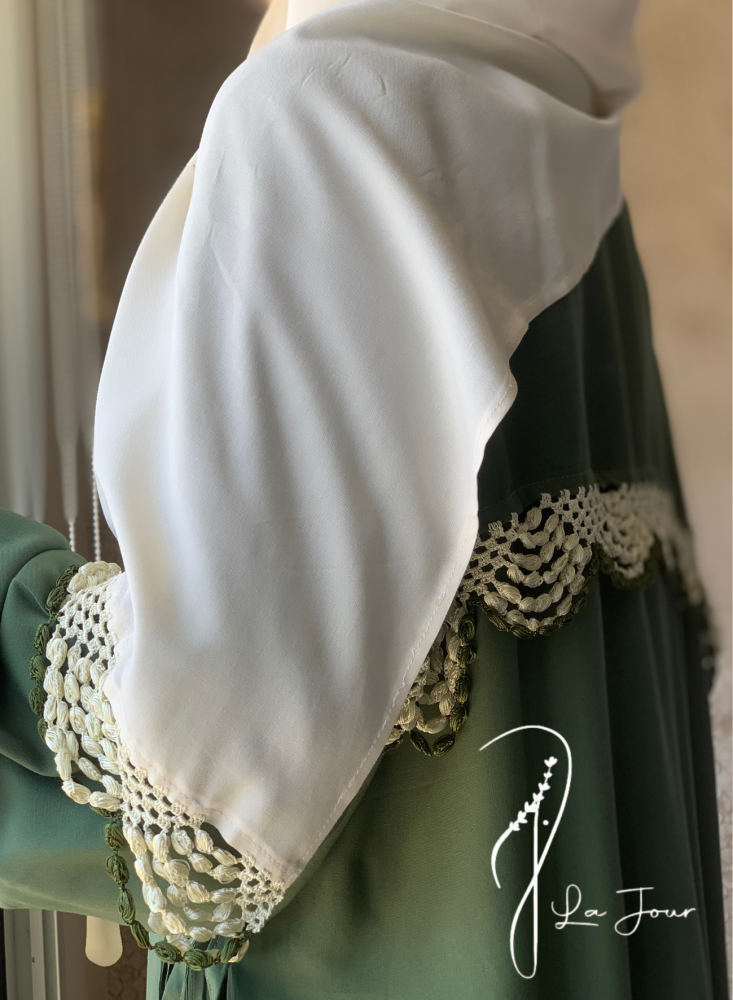 شرشف صلاة لف أخضر زيتي بيج كروشيه فاخر طرحة منفصلة