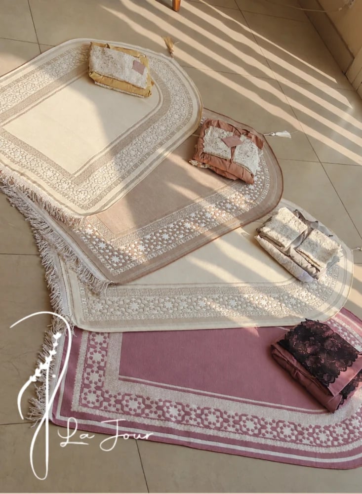 شرشف صلاة لف جبير ودانتيل (حبة)