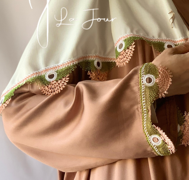 شرشف صلاة اويا لف طرحة متصلة بيج