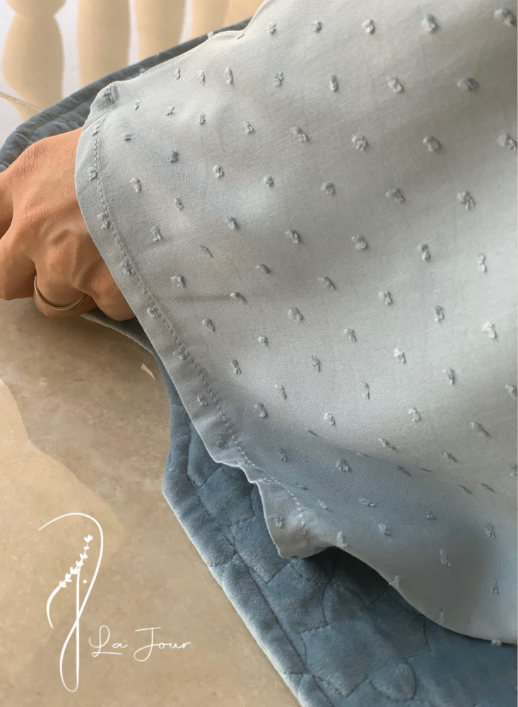 شرشف صلاة سحاب ازرق كروشيه يدوي