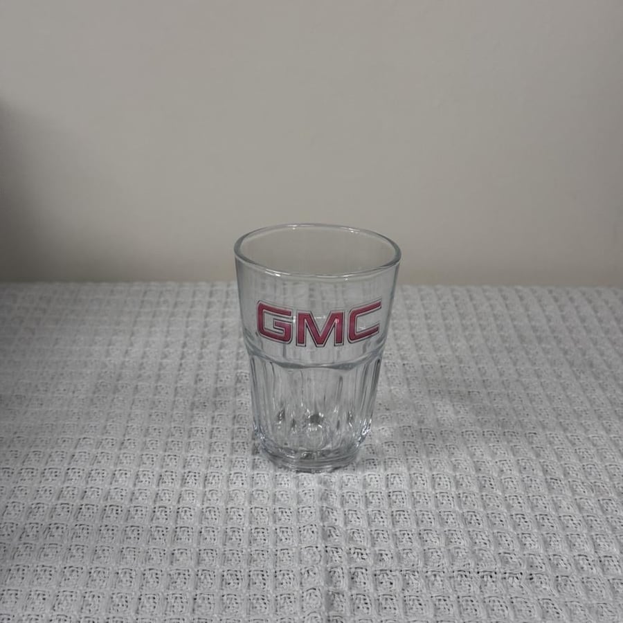 استكانة شاي GMC شفاف