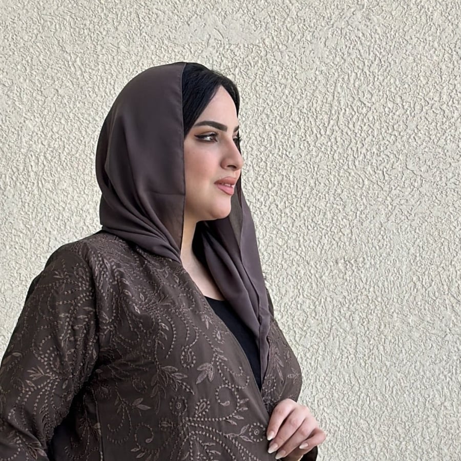 طرحة سادة سوزان  2م*100