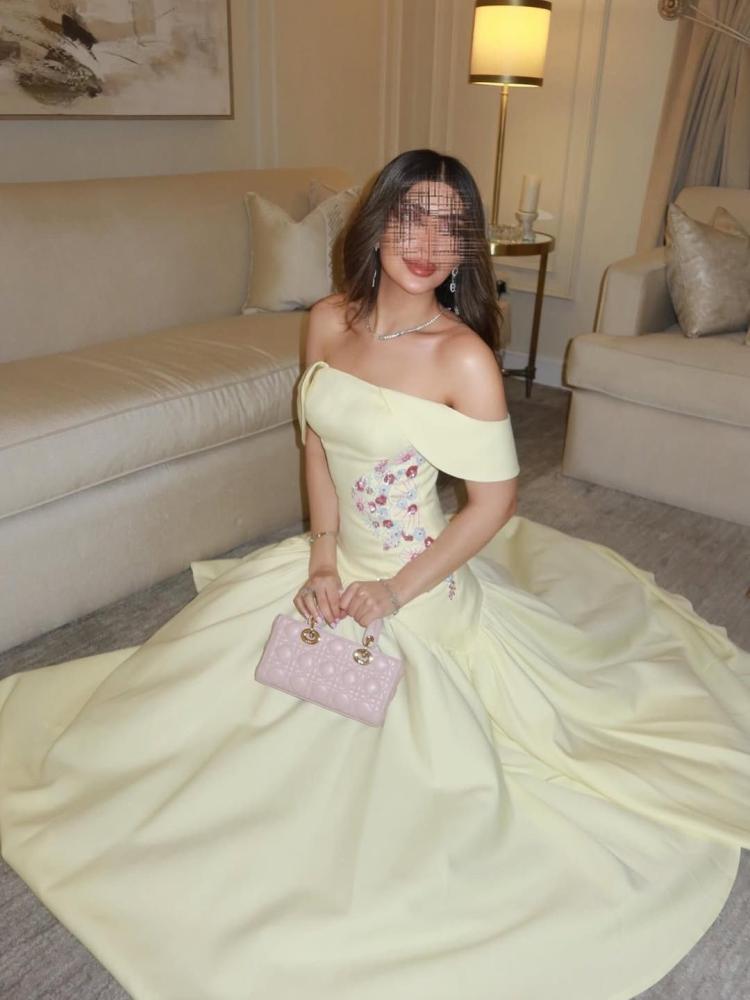 فستان شهد