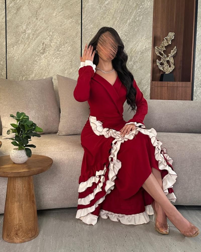 فستان العيد برغندي أنيق كرانيش من sky fashion - لمسة رُقي فريدة وأناقة تسرّ الناظرين