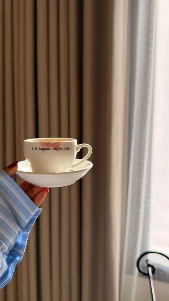 كوب  coffee helps