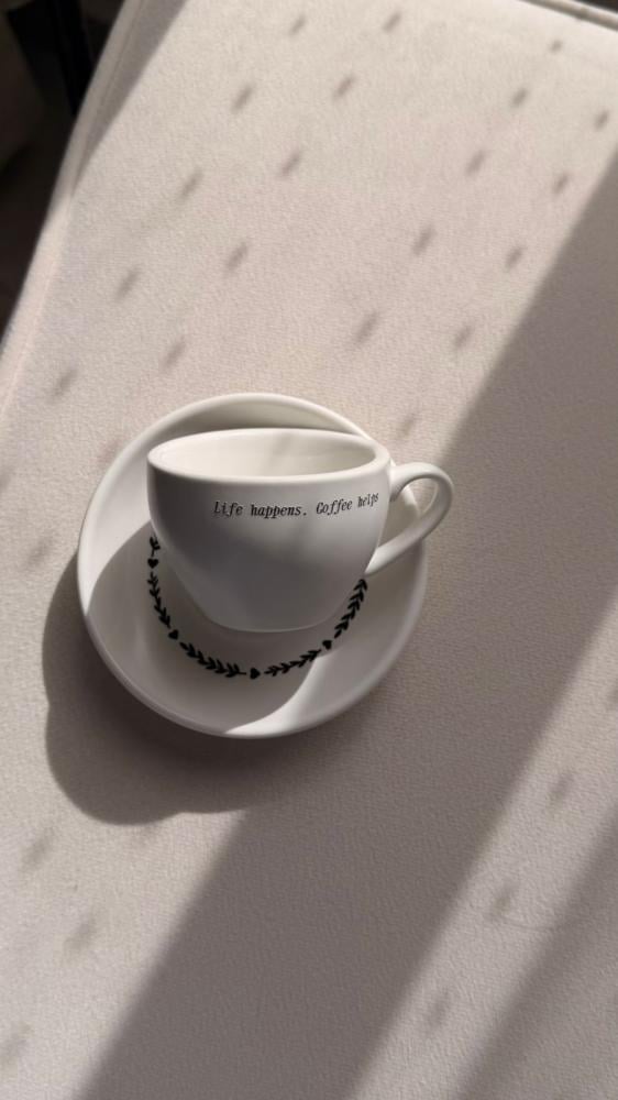 كوب  coffee helps