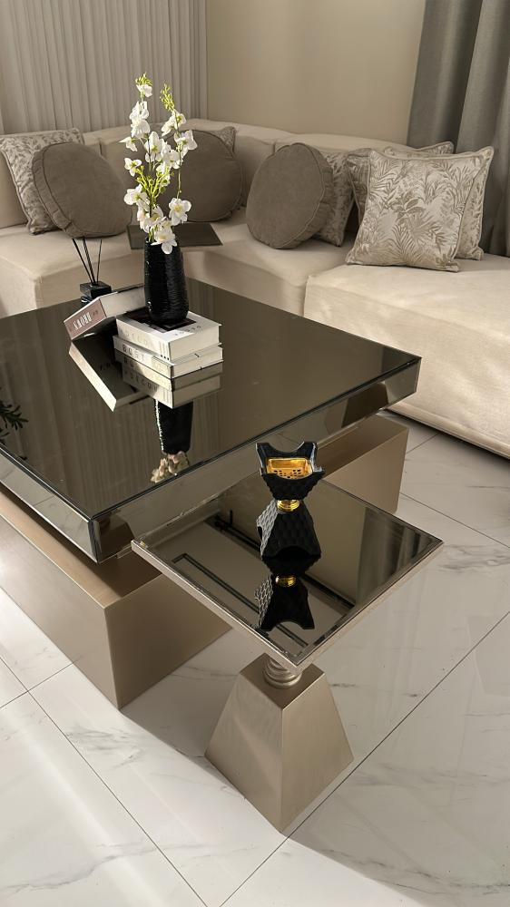 Hospitality table set with 4 service pieces, champagne color, modern model, kf