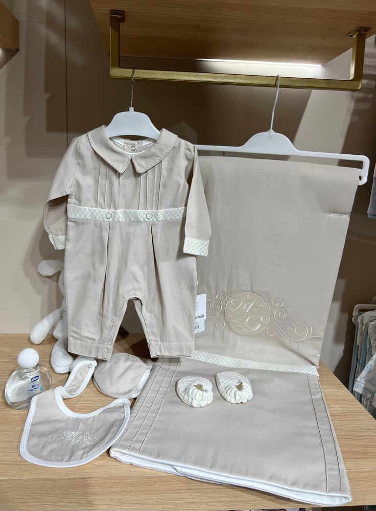 Baby boy newborn set 5 pieces - European style (0-3 months) beige
