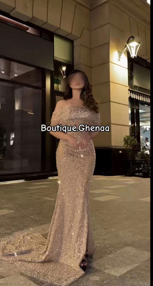 فستان سهره ذهبي