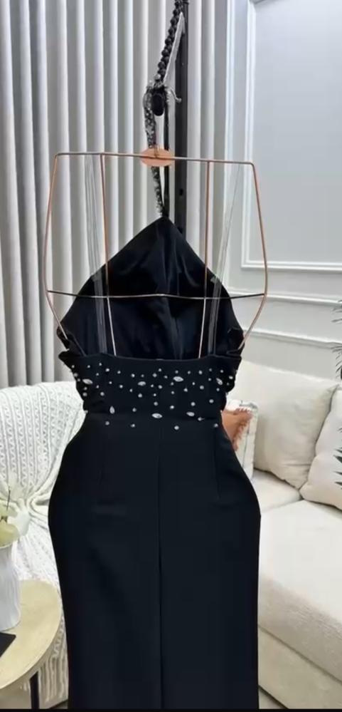فستان هديل اسود