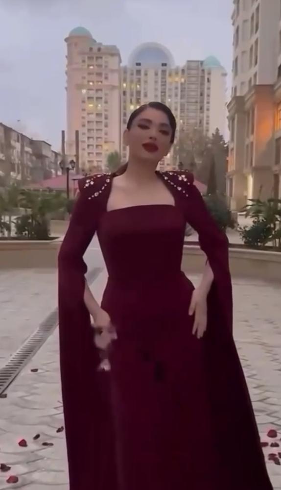 فستان سهره عنابي