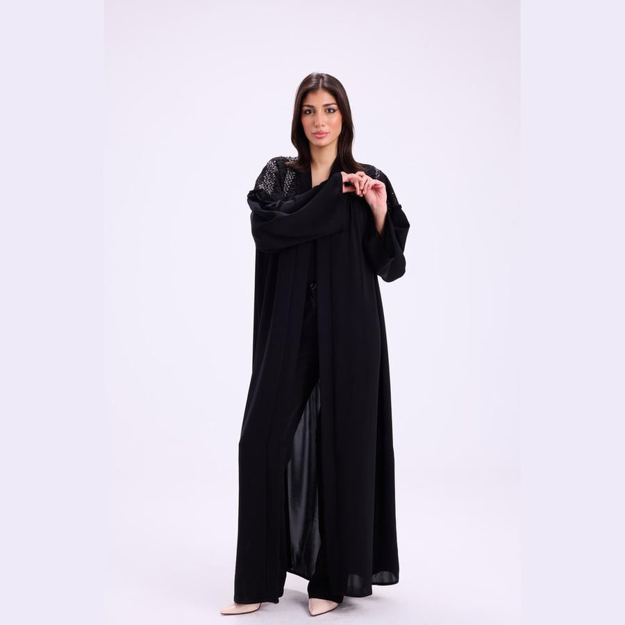 عباية Twists