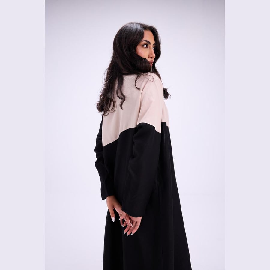 عباية Black Cream