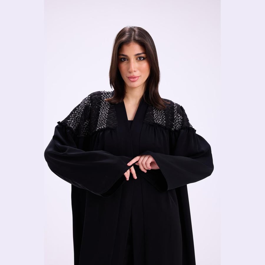 عباية Twists