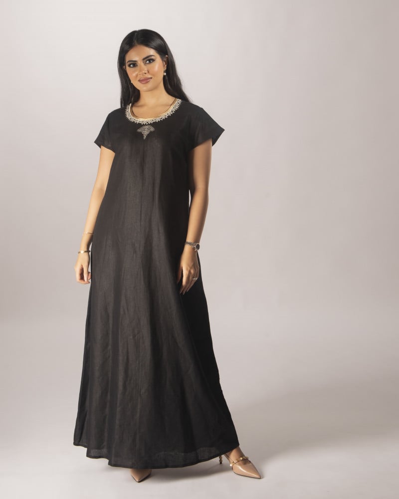 عباية Besht - Black