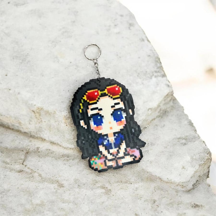 ميدالية شخصية nico robin من انمي one piece