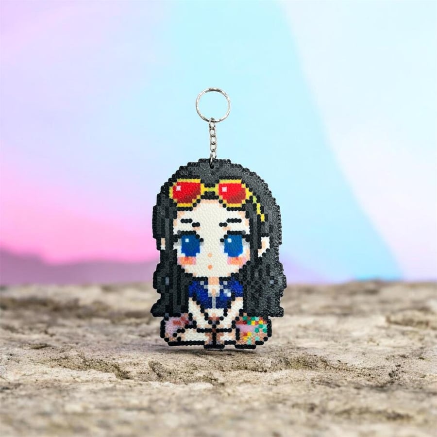 ميدالية شخصية nico robin من انمي one piece