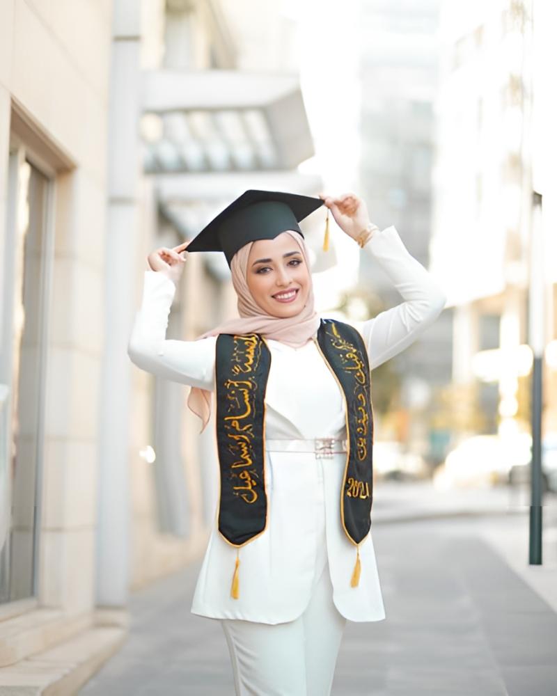 وشاح وقبعة تخرج