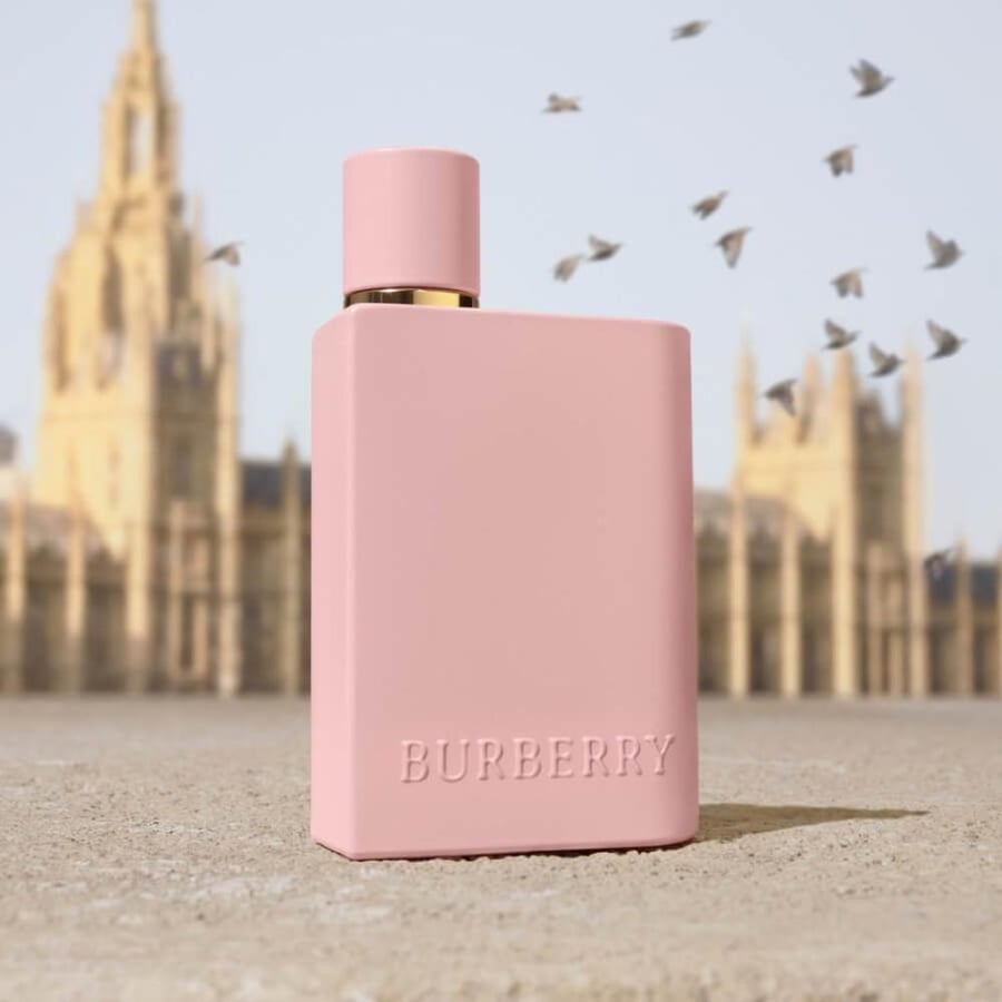 Burberry Her Parfum for women - 100ml