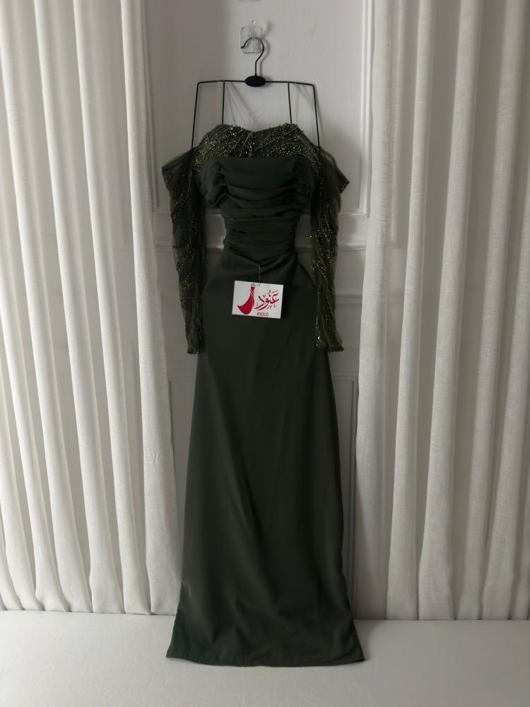 The dress of authenticity