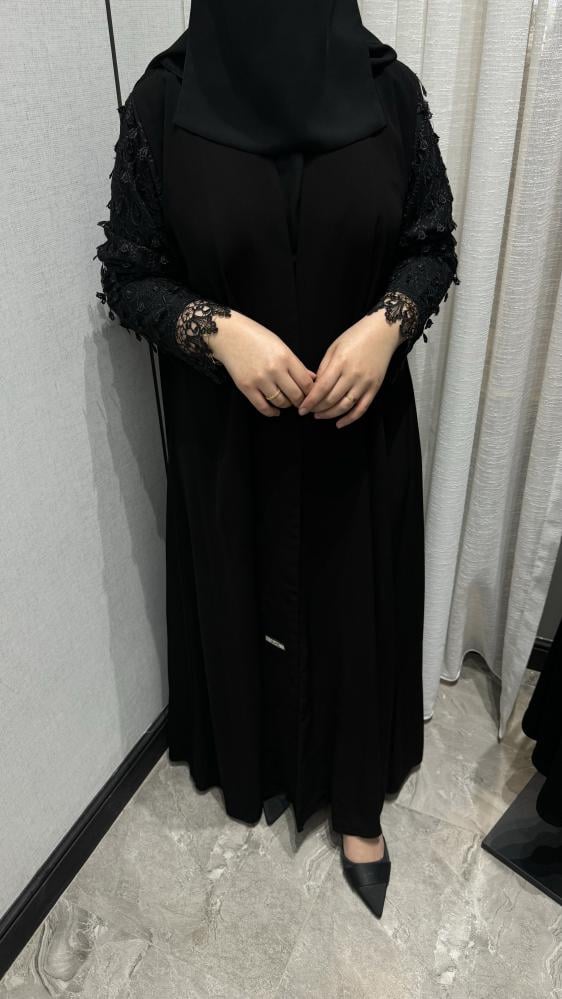 منى